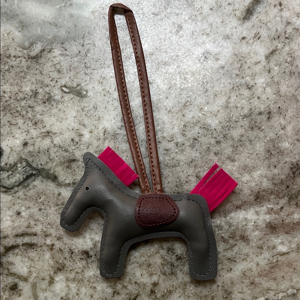 Grey, Brown and Pink Horse-Shaped Bag tag